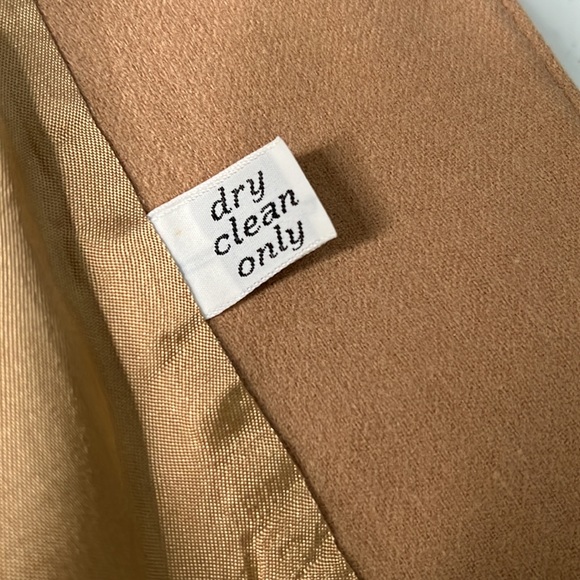 Vintage Pendleton Wool Camel Blazer - Picture 6 of 6